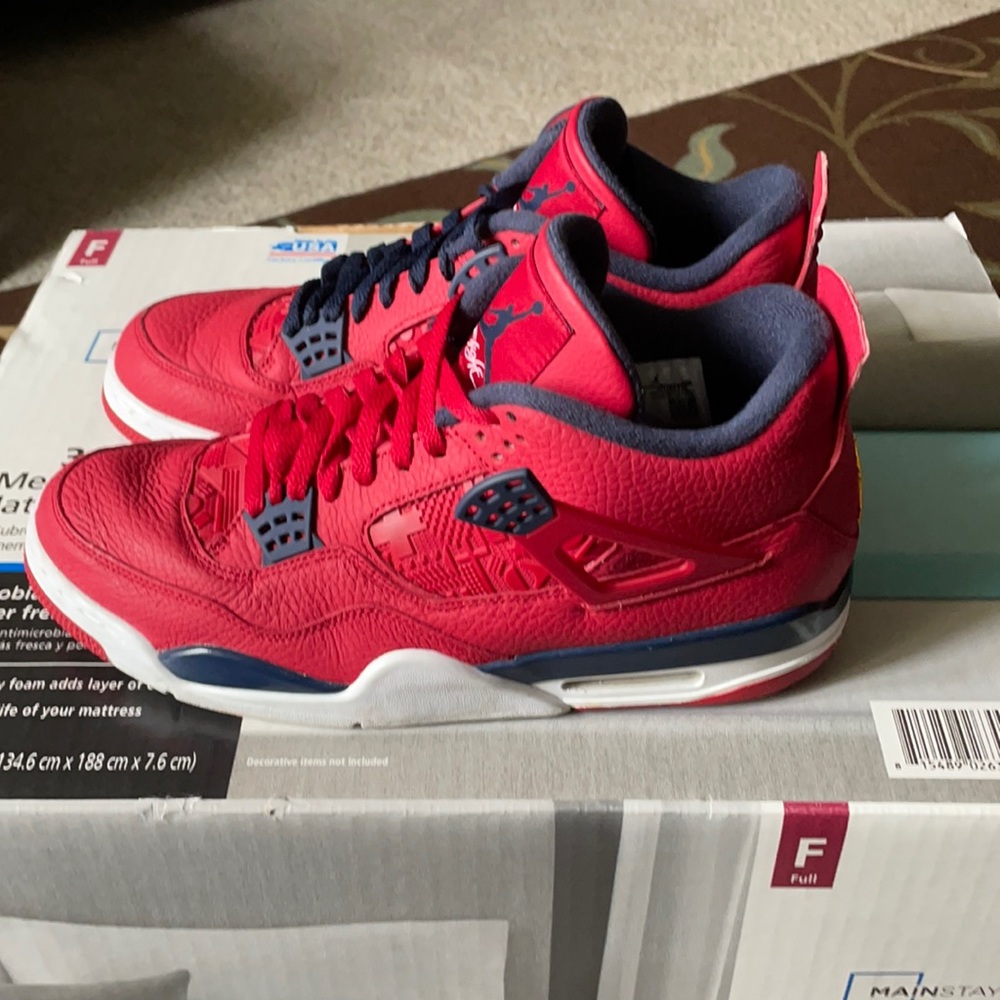 jordan 4 FIBA size 11.5